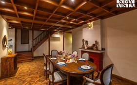 Stayvista At Sylvana Villas With Lawn, Bbq And Jacuzzi