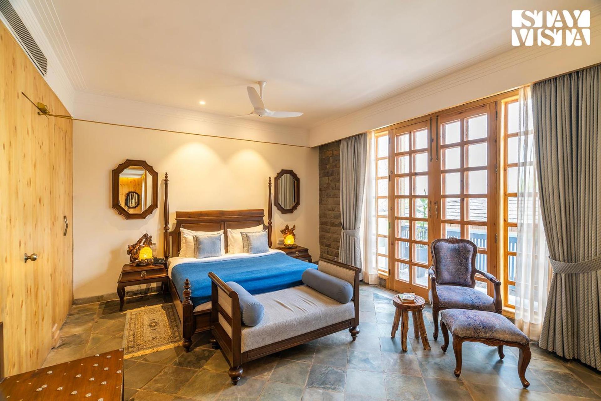 Stayvista At Sylvana Villas With Lawn, Bbq And Jacuzzi Kasauli Exterior photo